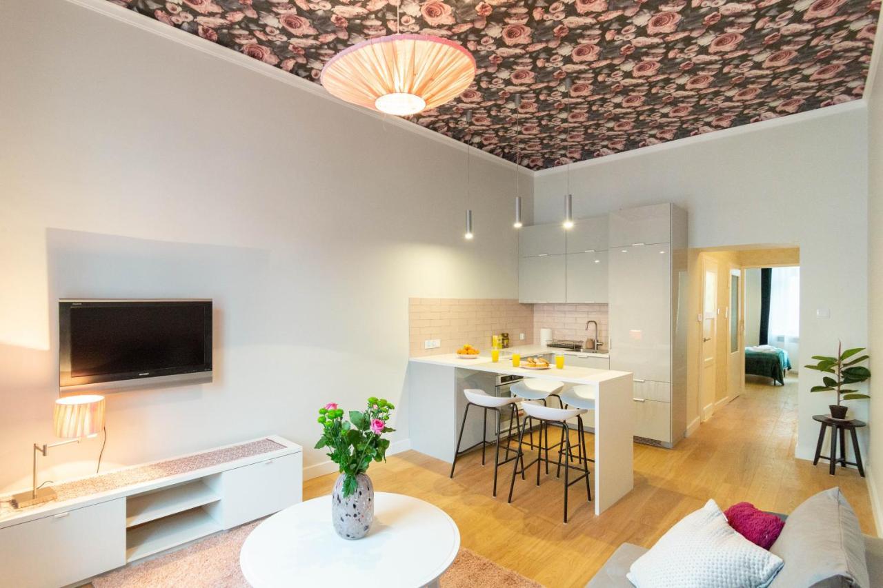 Glamorous And Brand New 2 Bedroom Krakow Ngoại thất bức ảnh