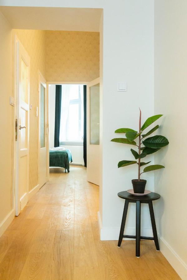 Glamorous And Brand New 2 Bedroom Krakow Ngoại thất bức ảnh